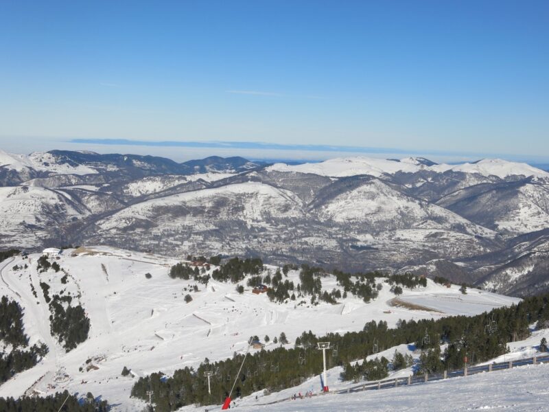 Ax-3-Domaines, Pyrenees. Image © PlanetSKI